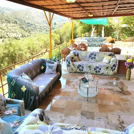 Evli 公寓 罗希姆诺